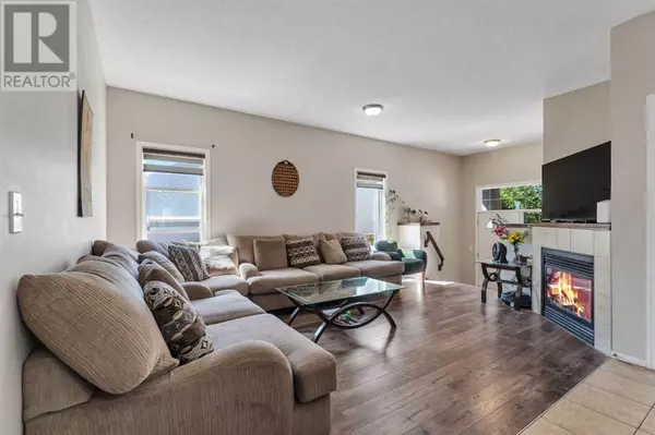 Chestermere, AB T1X0A3,539 East Lakeview Place