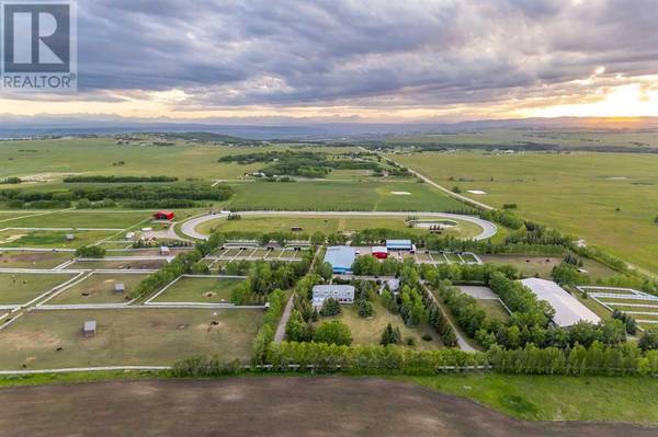 34131 Township Road 262, Rural Rocky View County, AB T4C0B7