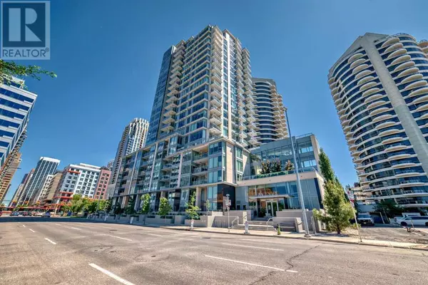 901, 1025 5 Avenue SW, Calgary, AB T2P1N4