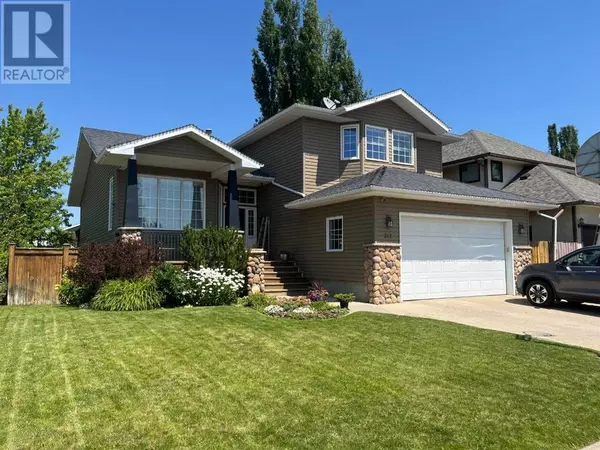 317 Jerry Potts Boulevard W, Lethbridge, AB T1K6J9