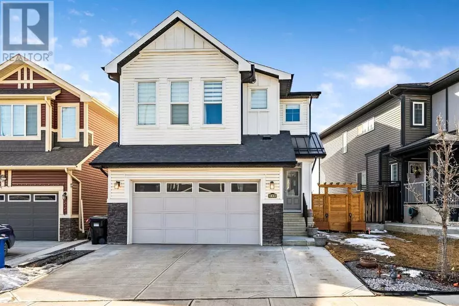 240 Lucas Crescent NW, Calgary, AB T1X0A2