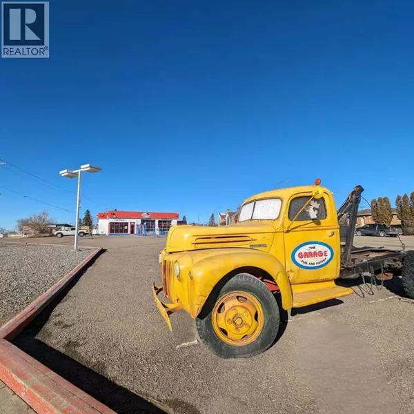 Medicine Hat, AB T1A5C8,710 Gershaw Drive SW