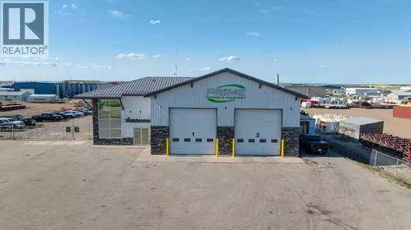 9020 150 Avenue, Grande Prairie, AB T8X0E8