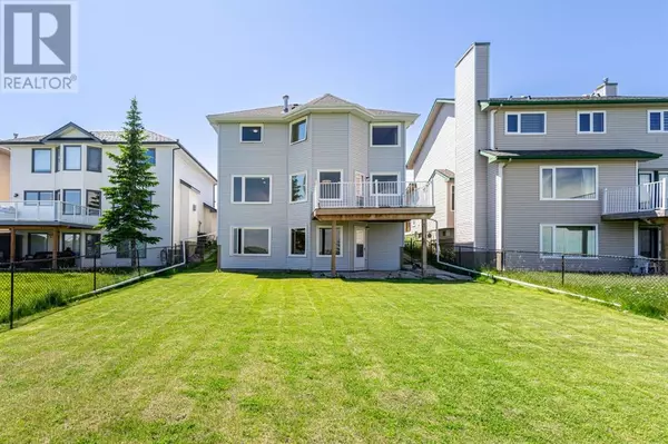 Calgary, AB t3a5s2,10063 Hidden Valley Drive NW