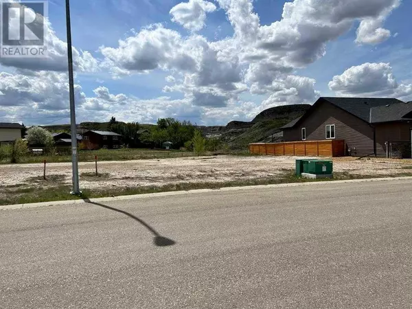 Drumheller, AB T0J0Y6,144 10 Avenue SE