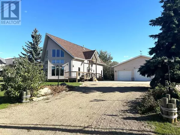 21 AIMIE Avenue, White Sands, AB T0C2L0