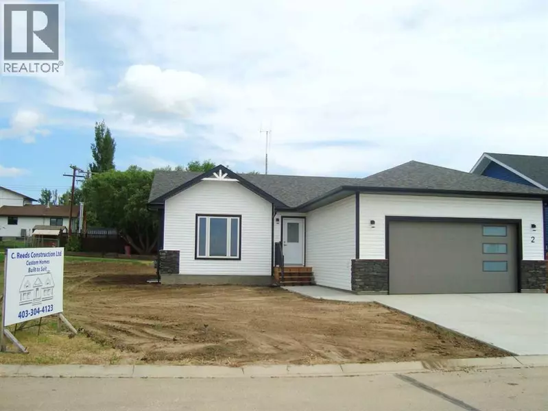 2 Evron Place, Trochu, AB T0M2C0