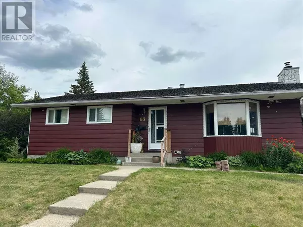 63 Selkirk Boulevard, Red Deer, AB T4N0G5