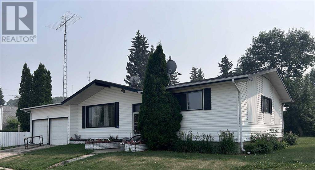 Innisfree, AB T0B2G0,4739 53 Street