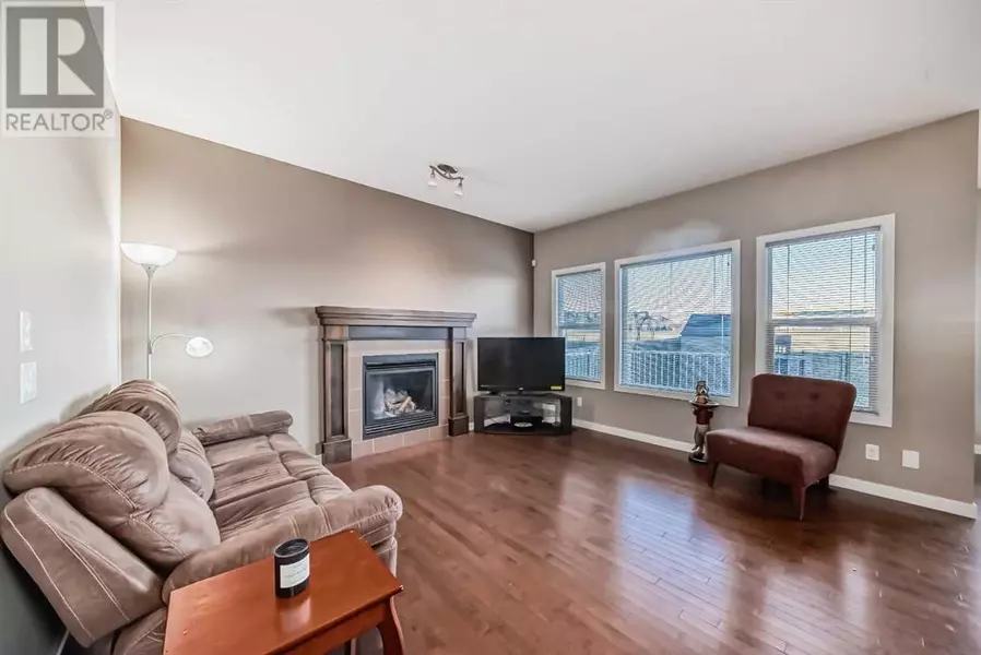 22 Silverado Plains Common SW, Calgary, AB T2X0R7