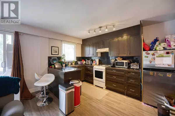 Calgary, AB T2R0J5,201, 1027 12 Avenue SW