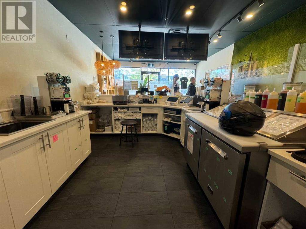 Calgary, AB T2E2P8,123 Any Street