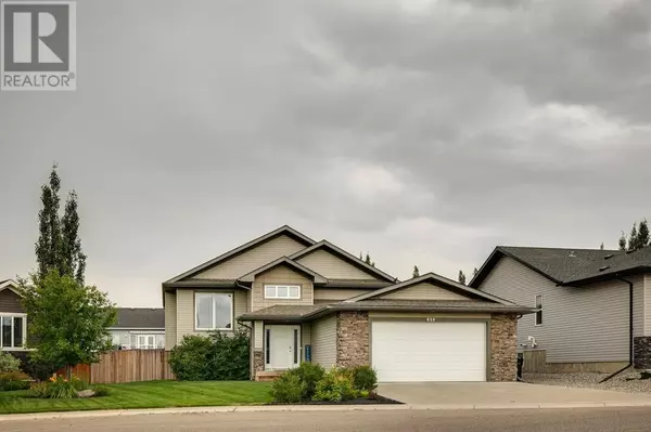 Carstairs, AB T0M0N0,650 West Highland Crescent