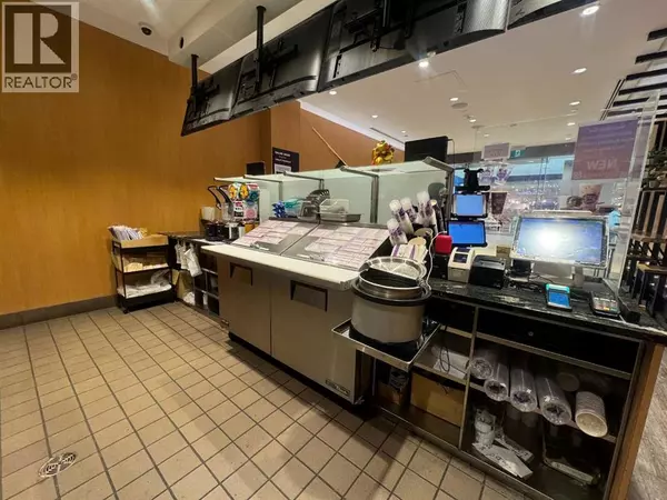 Calgary, AB T2P2Y9,120, 317 7 Avenue SW