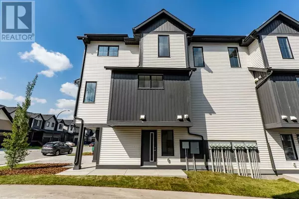 Airdrie, AB T4B4B3,767 SOUTH POINT Heath SW