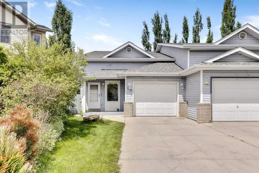 228 Willowbrook Close NW, Airdrie, AB T4B2J6