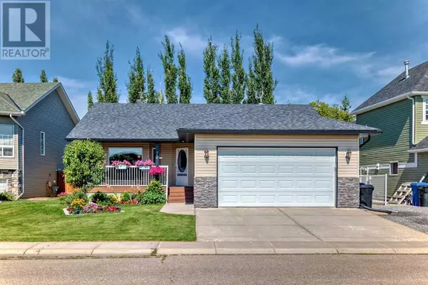 526 Carriage Lane Drive, Carstairs, AB T0M0N0