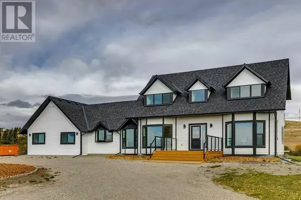 262150 Horse Creek Road, Rural Rocky View County, AB T4C1A4