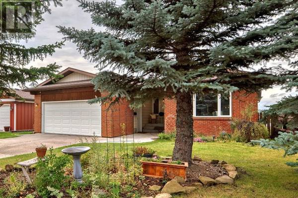 96 Glenhill Drive, Cochrane, AB T4C1H1