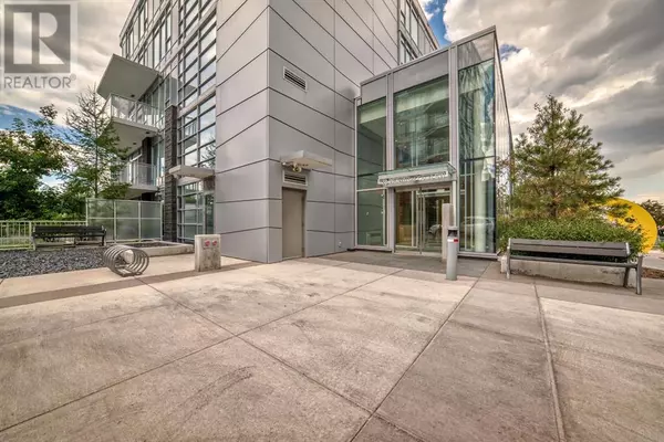 Calgary, AB T2P1K7,103, 128 Waterfront Court SW