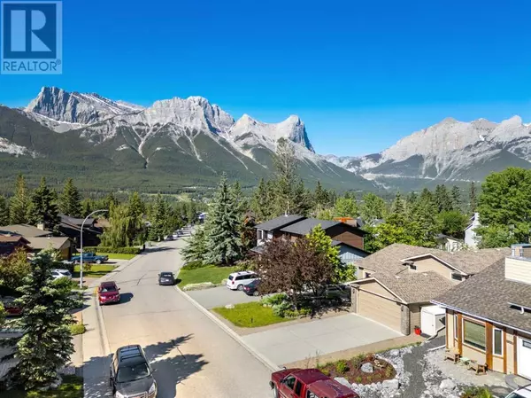 Canmore, AB T1W1B9,231 Grizzly Crescent