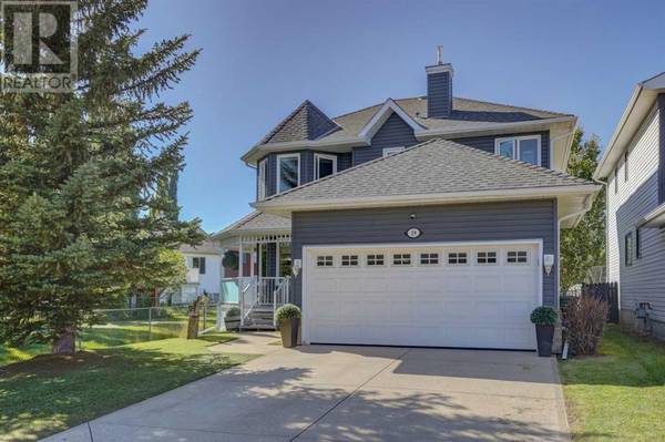 19 Woodside Crescent NW, Airdrie, AB T4B2G8