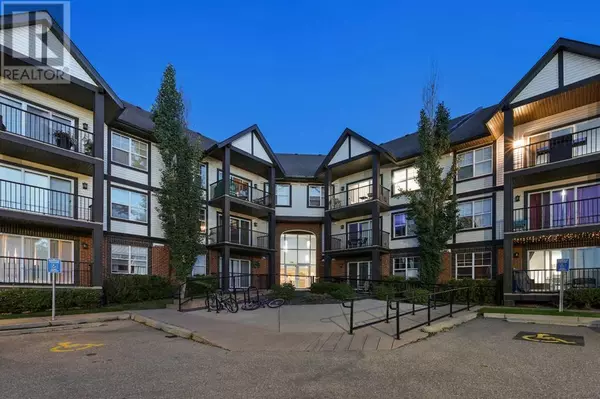 110, 250 NEW BRIGHTON Villas SE, Calgary, AB T2Z0T8