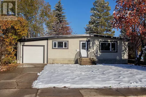 3931 38 Avenue, Red Deer, AB T4N2T7