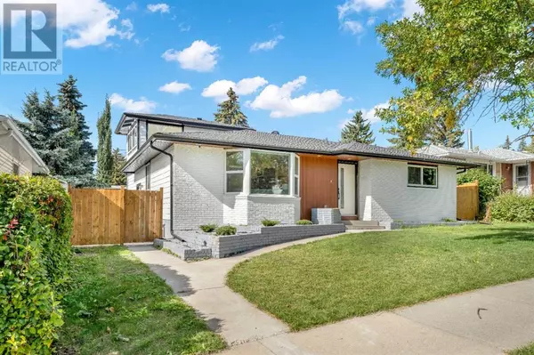 Calgary, AB T2L2B8,4323 19 Street NW