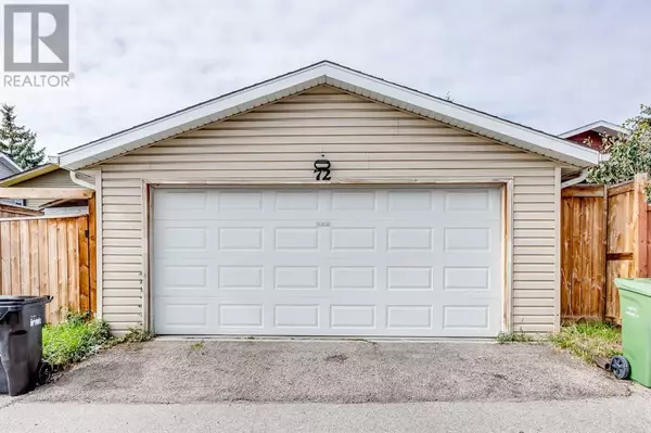 Calgary, AB T3J2P3,72 Tararidge Close NE