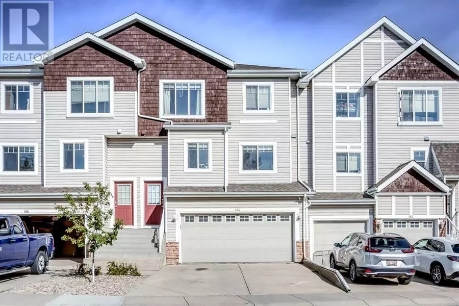 184 Hidden Creek Gardens NW, Calgary, AB T3A6J5