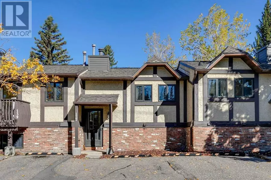 137 Storybook Terrace NW, Calgary, AB T3G1Y5