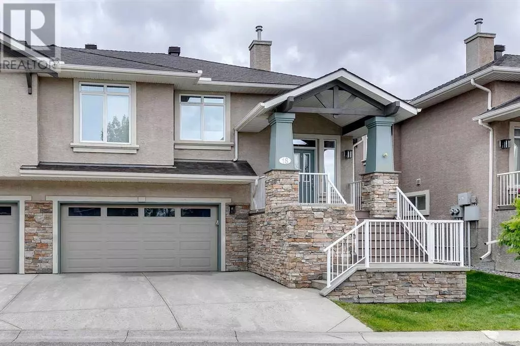 Calgary, AB T3H5A6,18 Discovery Woods Villas SW