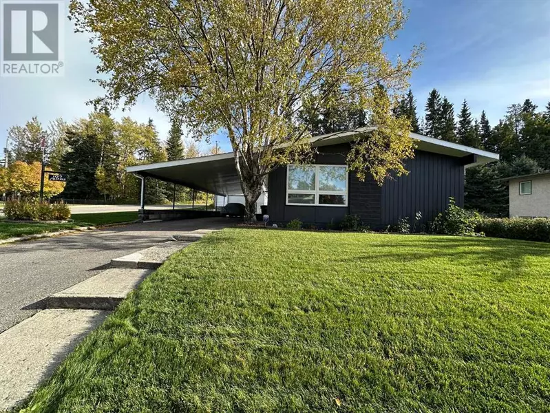 107 Mistaya Road, Hinton, AB T7V1G3