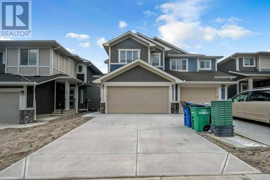 982 bayview Rise SW, Airdrie, AB T4B0R7