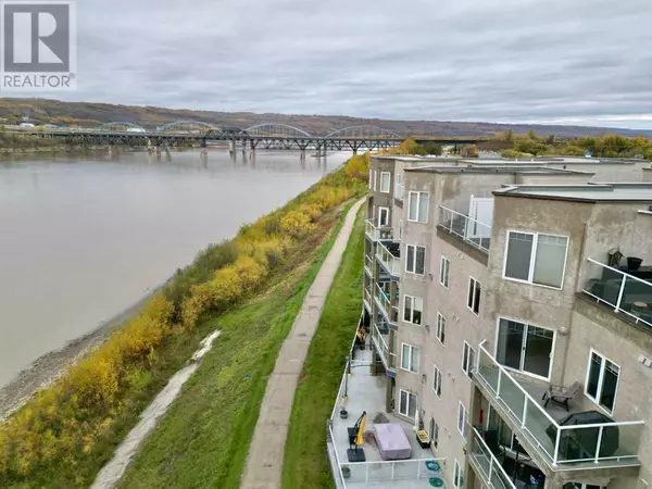 Peace River, AB T8S0A1,404, 9810 94 Street