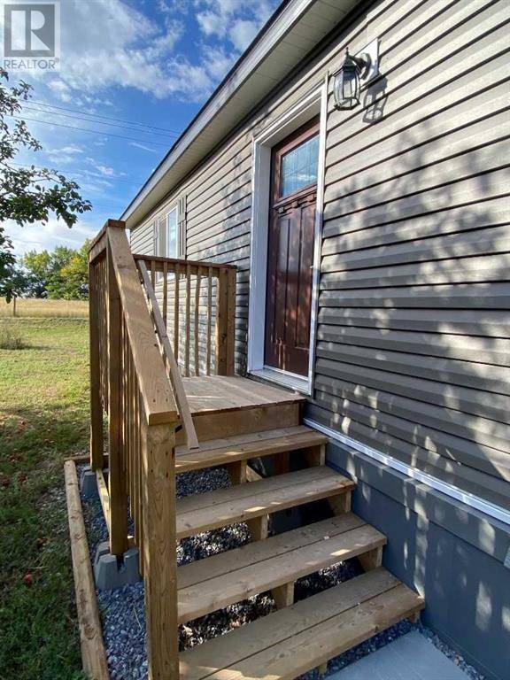 Brooks, AB T1R1H8,19 Maple Drive W