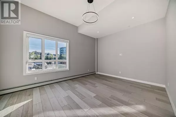 Calgary, AB T3N2J8,2124, 60 Skyview Ranch Road NE