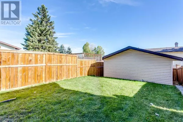 Calgary, AB T3G1E9,103 Ranch Glen Place NW