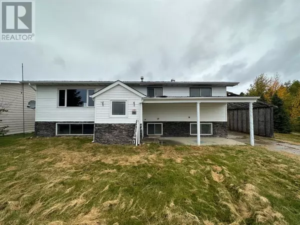 32 Southview Avenue, Swan Hills, AB T0G2C0