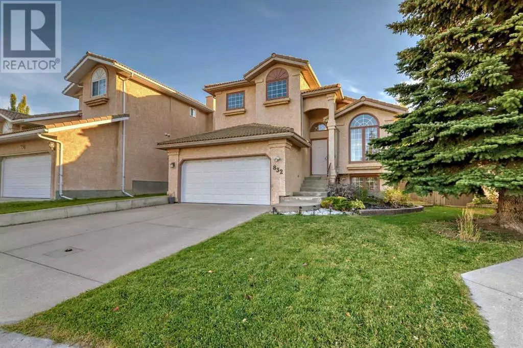 Calgary, AB T3H2W8,832 Sierra Morena Place SW