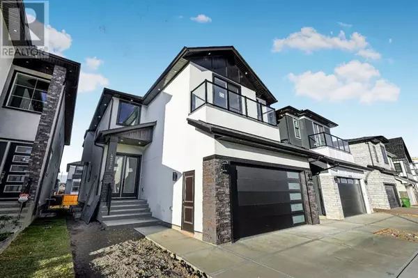 Calgary, AB T3J2H9,4512 87 Avenue NE