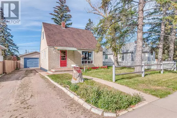 106 2 Street SE, Redcliff, AB T0J2P2