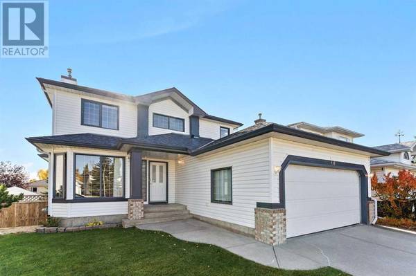 416 Scenic View Bay NW, Calgary, AB T3L1Z4