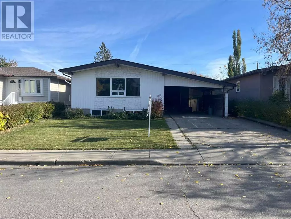 Calgary, AB T2K3K3,6320 TREGILLUS Street NW