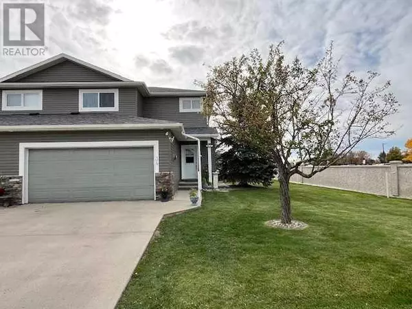 34 Fairway Village, Taber, AB T1G1G2