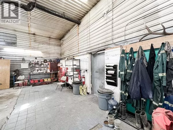 Falher, AB T0H1M0,4 1 Avenue NW