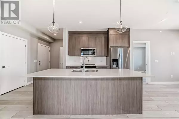 Calgary, AB T2X5X2,3408, 111 Wolf Creek Drive SE