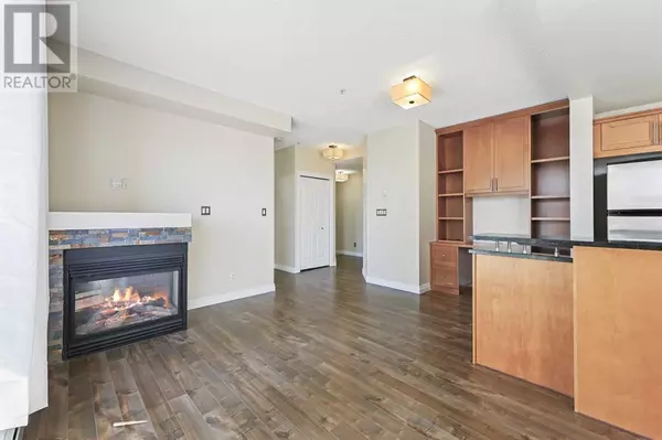 Calgary, AB T2E0L2,104, 532 5 Avenue NE