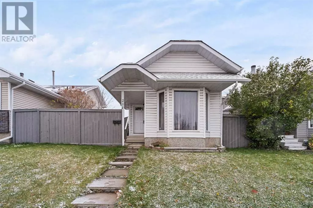 Calgary, AB T3K3C4,211 Sandstone Drive NW